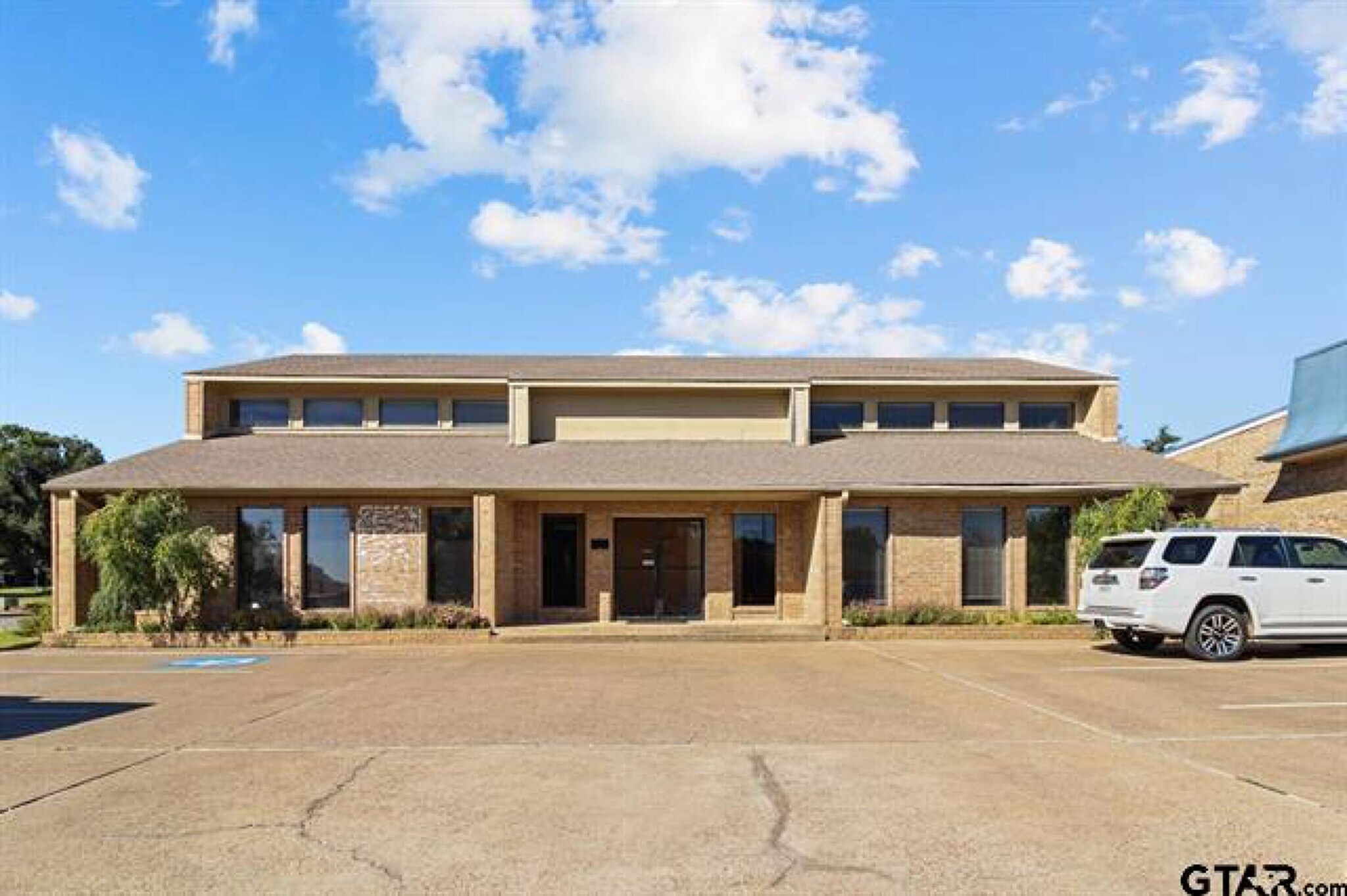 625 Chase Dr, Tyler, TX for lease Building Photo- Image 1 of 14