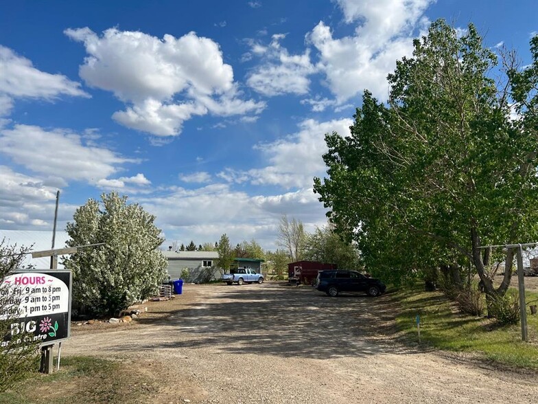 711 8 Av E, Bow Island, AB à vendre - Photo du b timent - Image 2 de 38