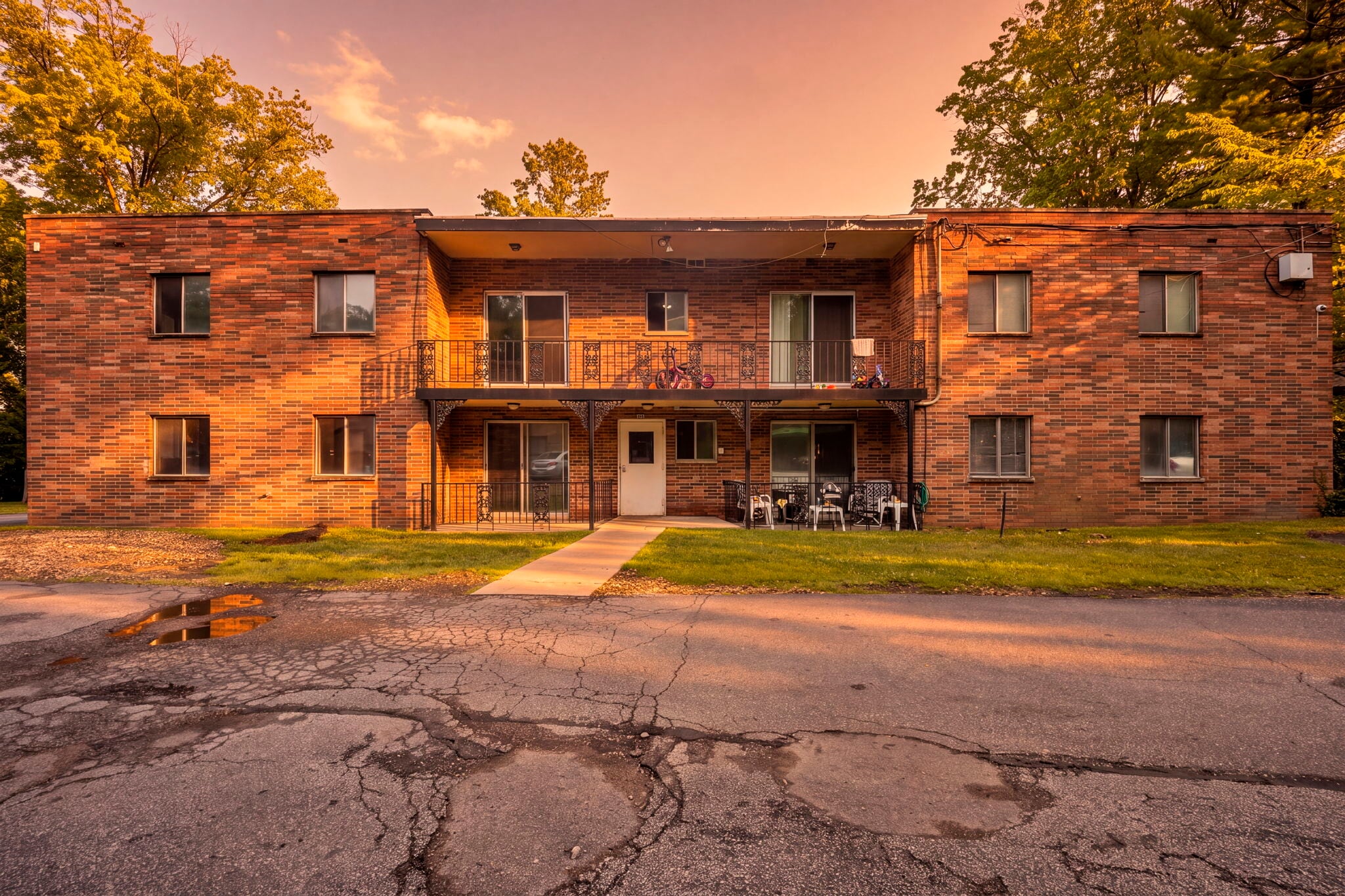 818-850 S Green Rd, South Euclid, OH for sale Building Photo- Image 1 of 139