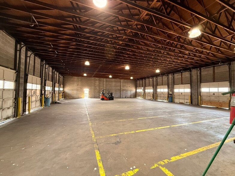 4550 Roseville Rd, Roseville, OH for sale - Building Photo - Image 3 of 17