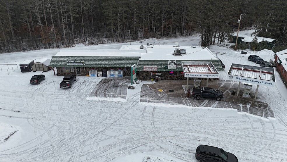 5198 S US Highway 51, Manitowish Waters, WI for sale - Building Photo - Image 1 of 20