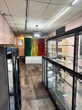 2109-2125 Westbury Ct, Brooklyn, NY à louer Photo intérieure- Image 2 de 10