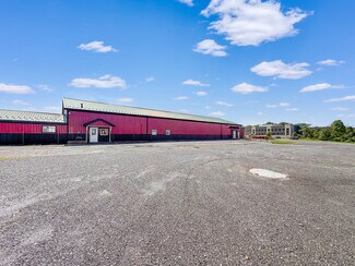 Plus de détails pour 131 Mini Mall Rd, Ebensburg, PA - Industriel à louer