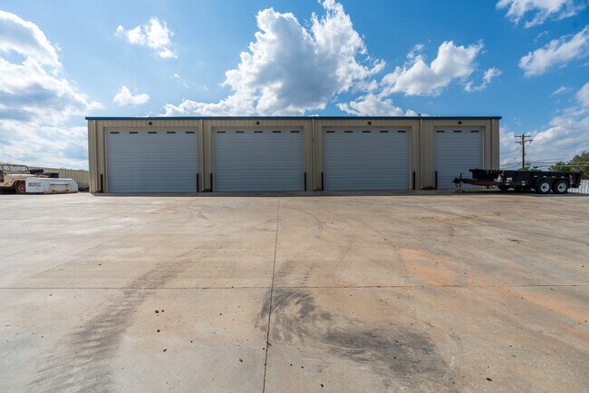 Plus de détails pour 807 N Tennessee St, Amarillo, TX - Industriel à vendre