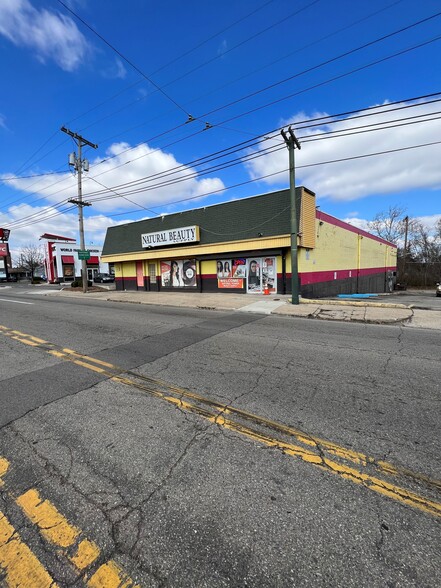 4011-4013 W 3rd St, Dayton, OH à vendre - Photo du bâtiment - Image 1 de 1