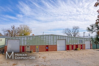 440-460 N Rockwell Ave, Oklahoma City, OK for lease Building Photo- Image 2 of 60