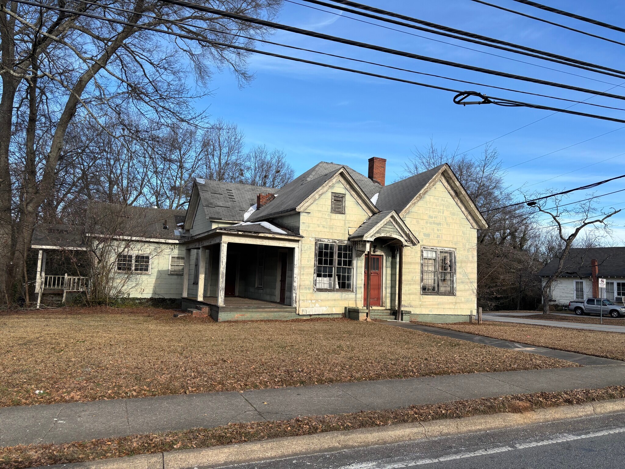 162 N Broad St, Winder, GA à vendre Photo du bâtiment- Image 1 de 3