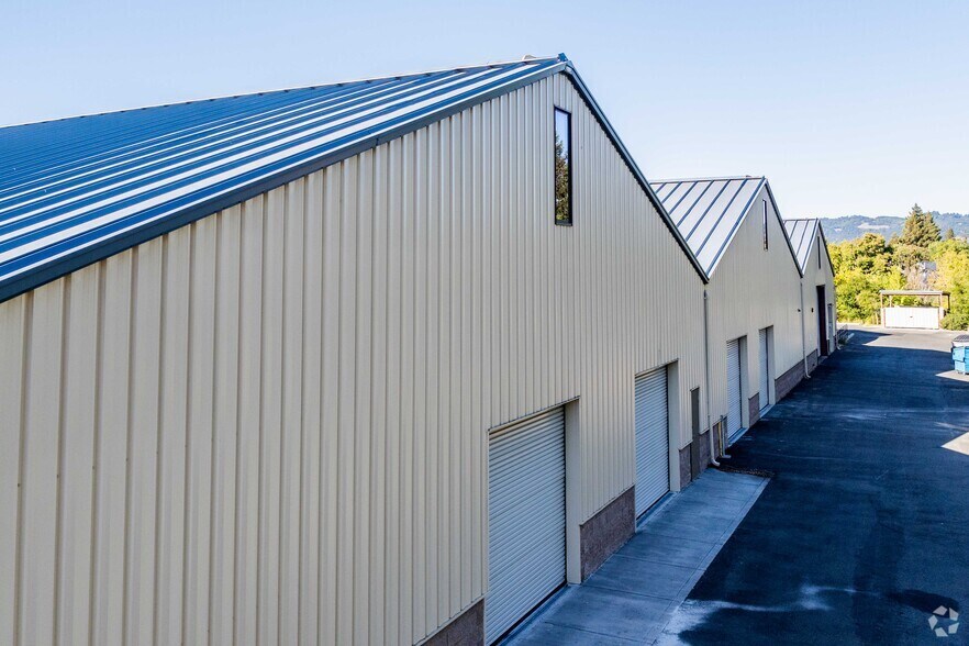 369 Blodgett St, Cotati, CA à louer - Photo du bâtiment - Image 3 de 3