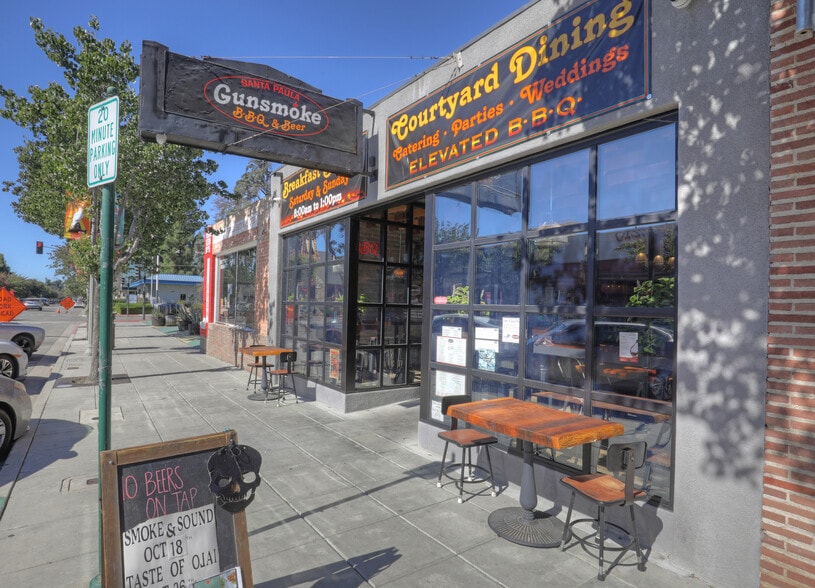 817 E Main St, Santa Paula, CA for sale - Building Photo - Image 2 of 21