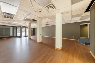 980 Main Ave, Passaic, NJ for lease Interior Photo- Image 2 of 3