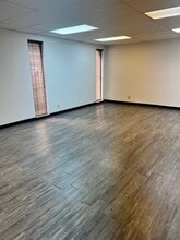 8546 Broadway St, San Antonio, TX à louer Photo intérieure- Image 1 de 6