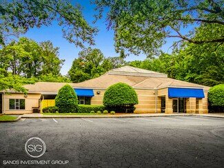 Plus de détails pour 8730 Nesbit Ferry Rd, Alpharetta, GA - Commerce de détail à vendre