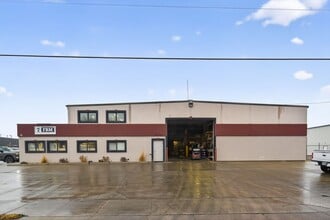 2609 S Carolyn Ave, Sioux Falls, SD for lease Interior Photo- Image 1 of 22