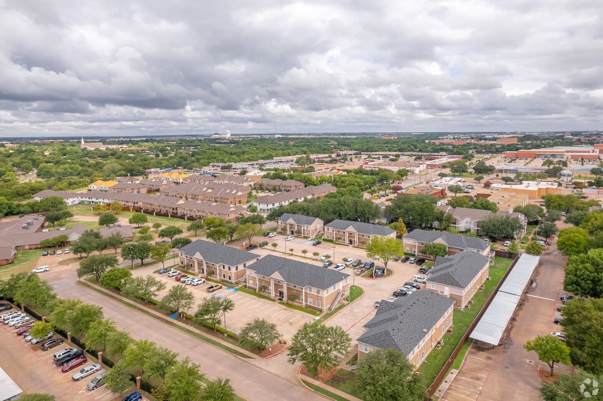 305 S Jupiter Rd, Allen, TX à louer Aérien- Image 1 de 8