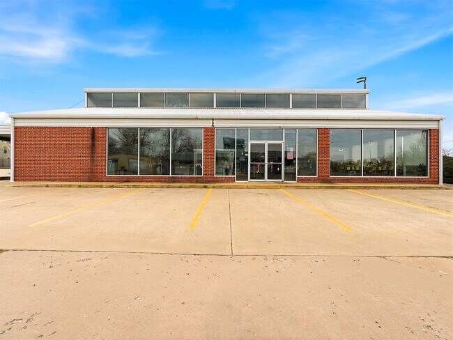 More details for 530 N Mississippi Ave, Ada, OK - Retail for Sale