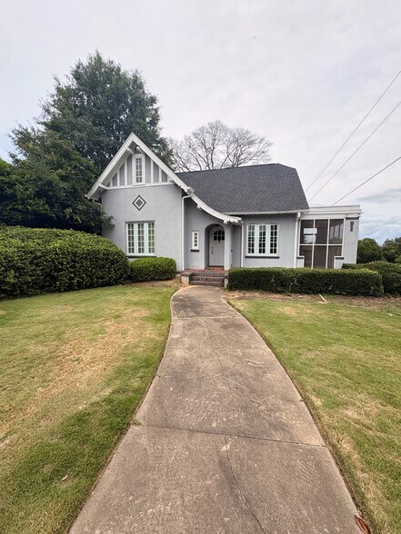 2055 Vineville Ave, Macon, GA à vendre - Photo du bâtiment - Image 1 de 3
