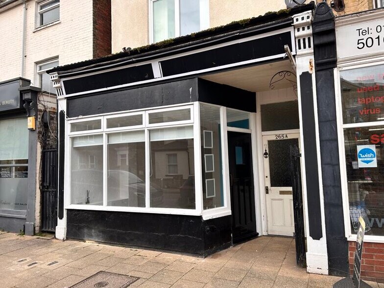 265 London Rd, Lowestoft for lease - Primary Photo - Image 1 of 1