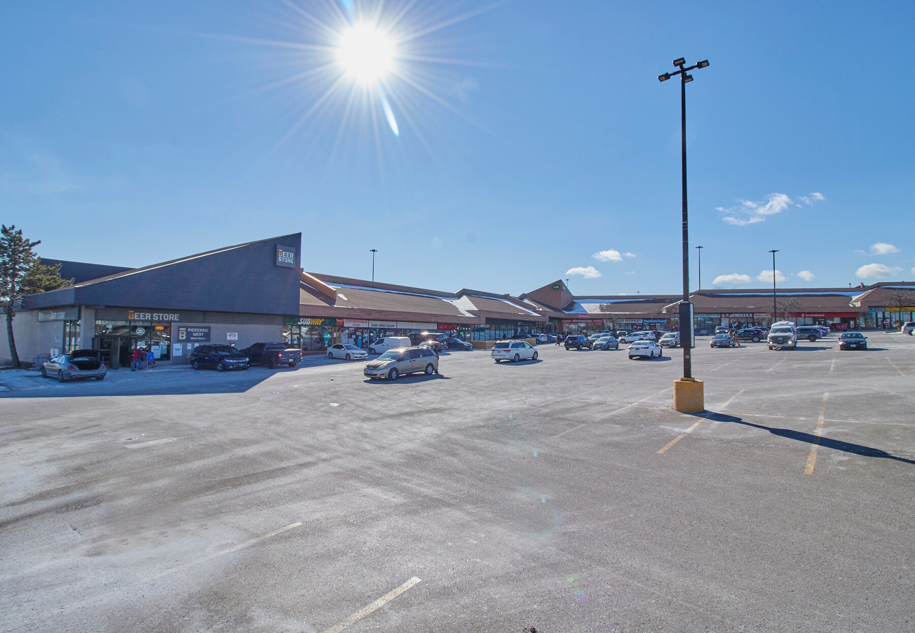 705 Kingston Rd, Pickering, ON à vendre Photo du bâtiment- Image 1 de 1