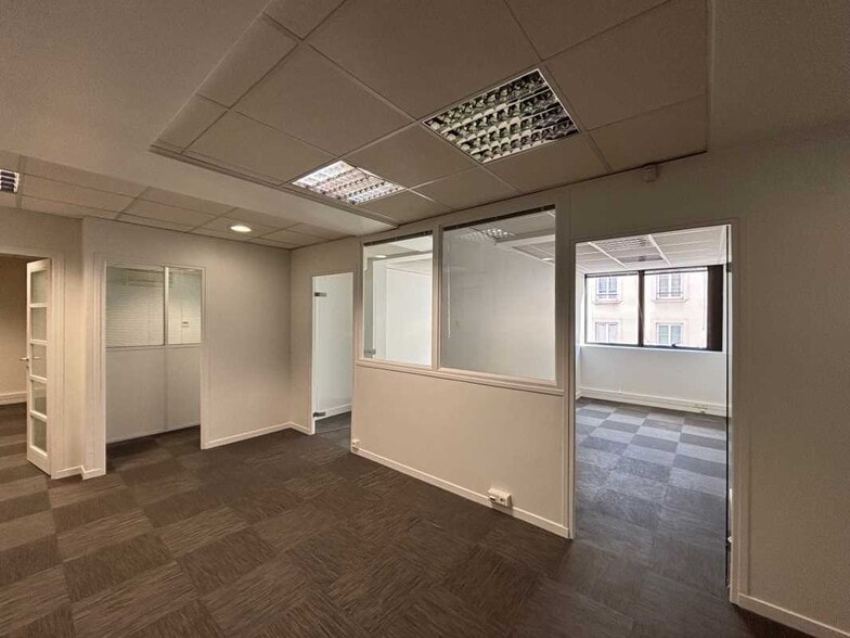 Bureau dans Levallois-Perret à louer - Photo intérieure - Image 3 de 7