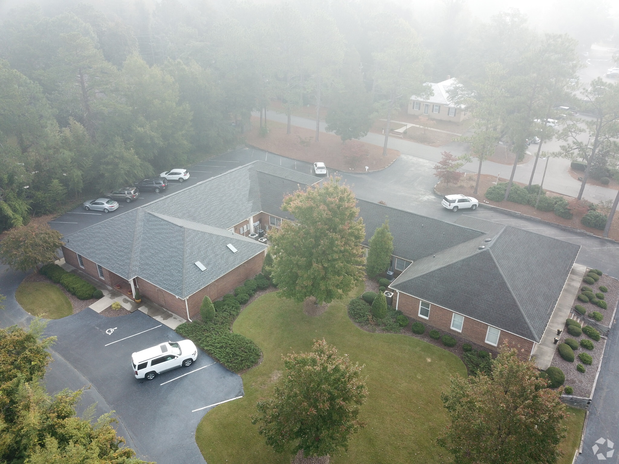 Office in Southern Pines, NC for sale Primary Photo- Image 1 of 1