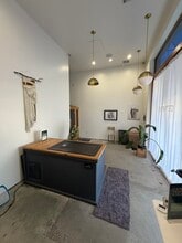 342 S La Brea Ave, Los Angeles, CA for lease Interior Photo- Image 2 of 7