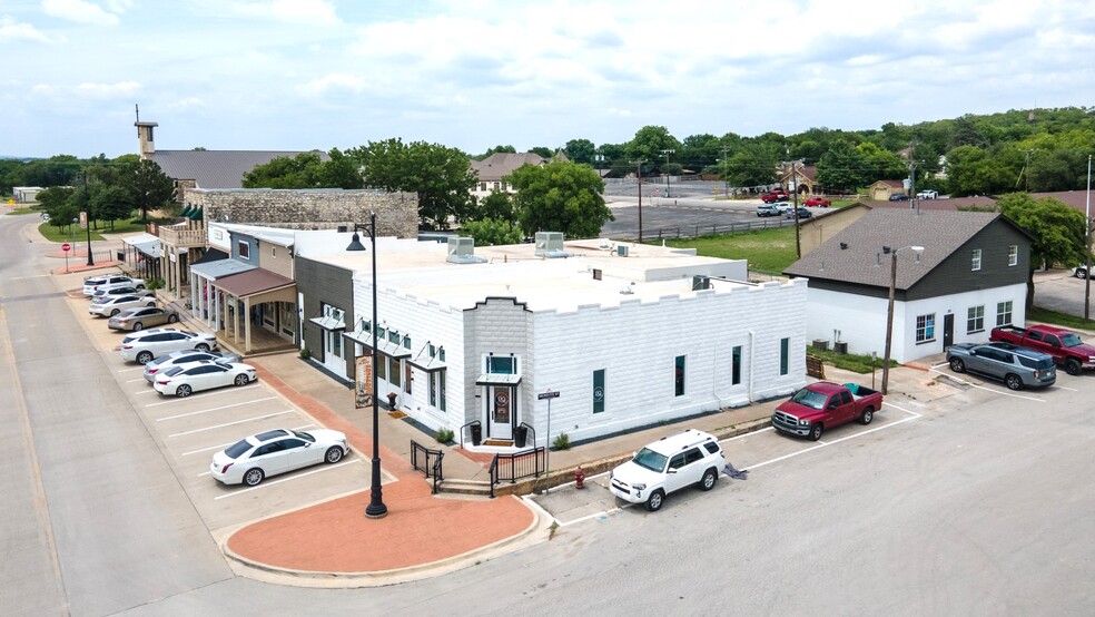 241 N Front St, Aledo, TX à vendre - Photo du bâtiment - Image 1 de 1