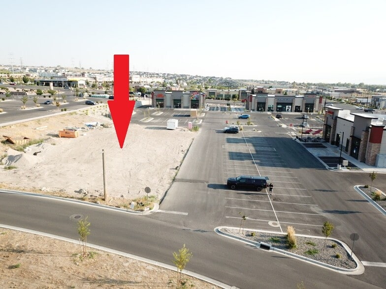 7868 5600 w, West Jordan, UT for lease - Building Photo - Image 1 of 2