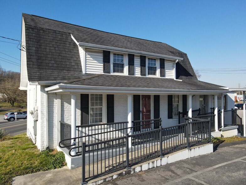 1616 Blountville Blvd, Blountville, TN à vendre - Photo principale - Image 1 de 39