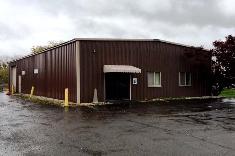 27 Industrial Park Blvd, Elmira, NY à vendre - Photo du bâtiment - Image 1 de 1