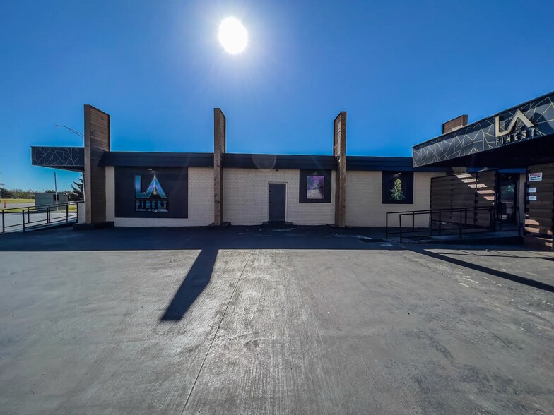 5708 NW Expressway St, Oklahoma City, OK à vendre - Photo du bâtiment - Image 3 de 10