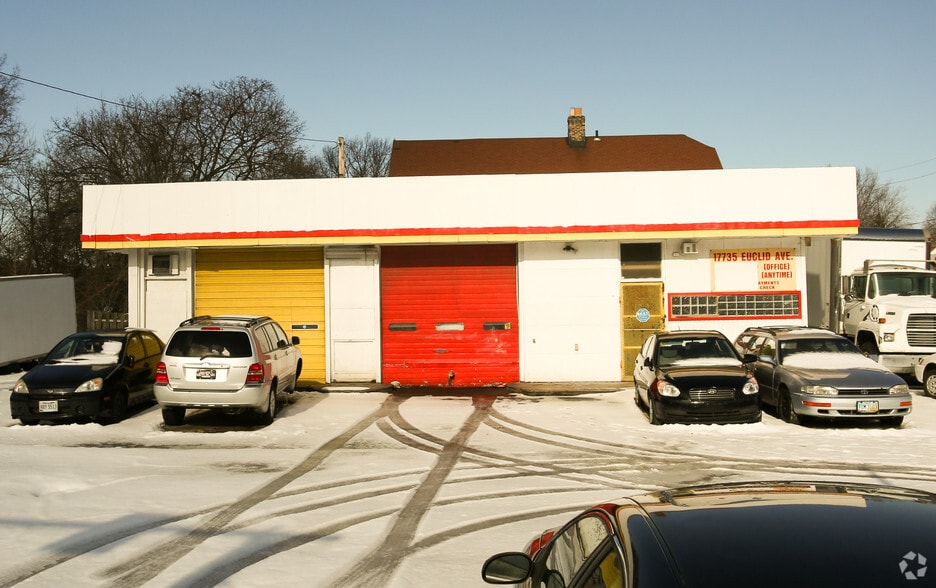 17735 Euclid Ave, Cleveland, OH for sale - Building Photo - Image 2 of 2