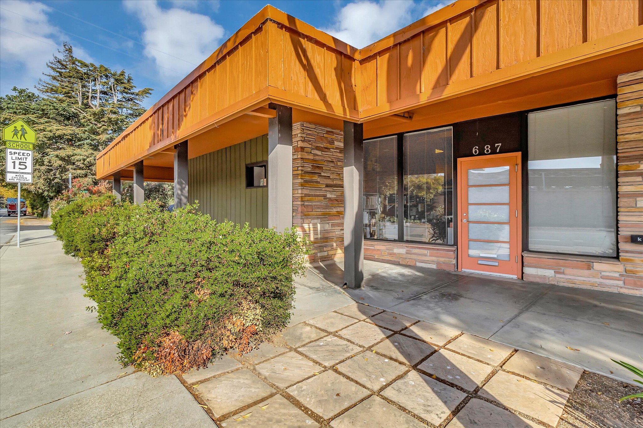 687 Bay Rd, Menlo Park, CA for sale Building Photo- Image 1 of 1