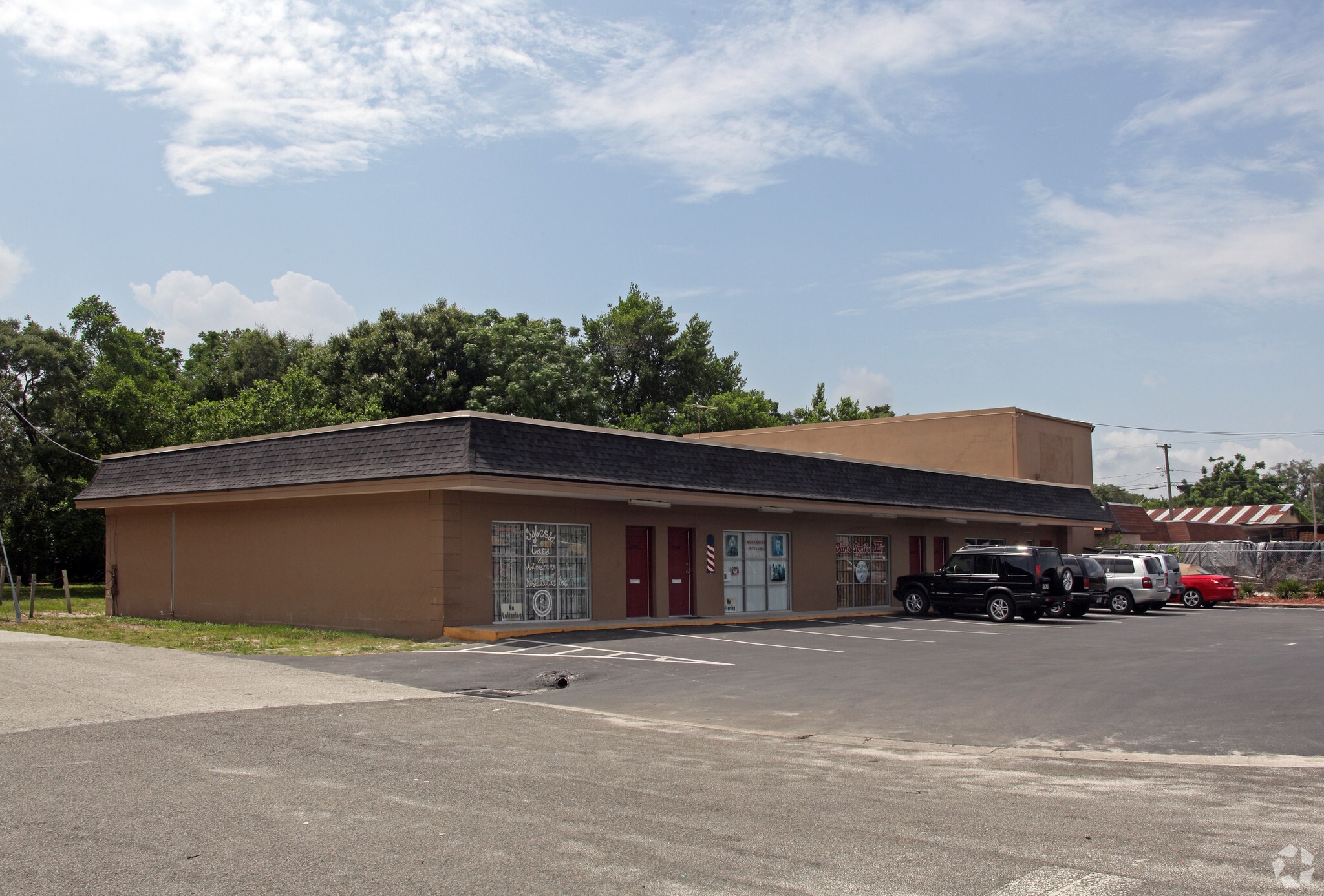 12104-12108 N Nebraska Ave, Tampa, FL à louer Photo principale- Image 1 de 6