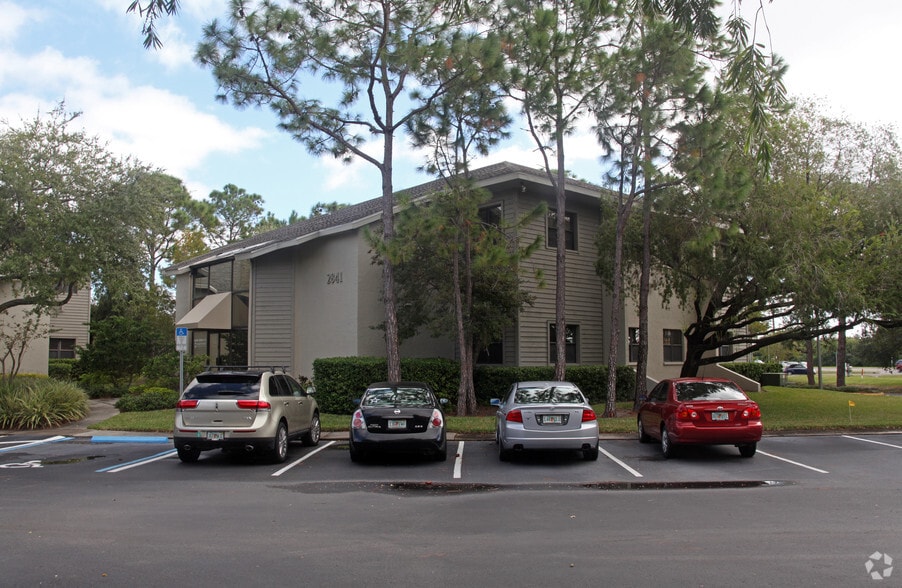 2841 Executive Dr, Clearwater, FL à vendre - Photo principale - Image 1 de 20