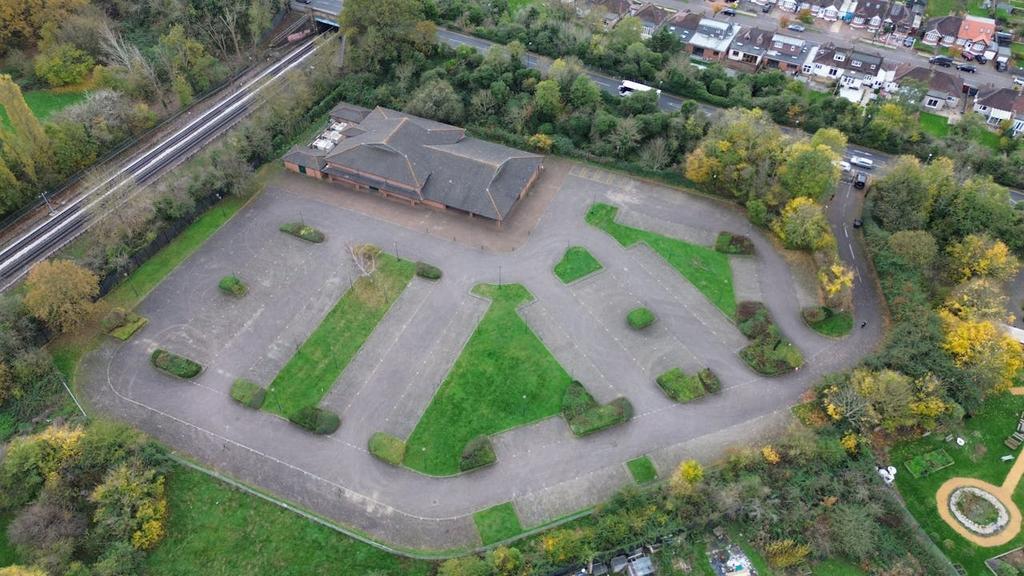 265 The Ridgeway, Harrow à louer Photo du bâtiment- Image 1 de 20