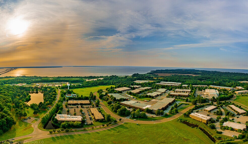 115 Sallitt Dr, Stevensville, MD à louer - Photo du bâtiment - Image 1 de 10