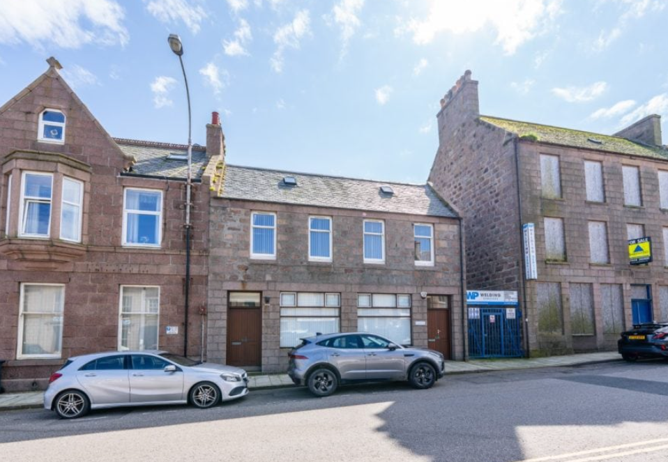 48-50 Broad St, Peterhead for lease Primary Photo- Image 1 of 3