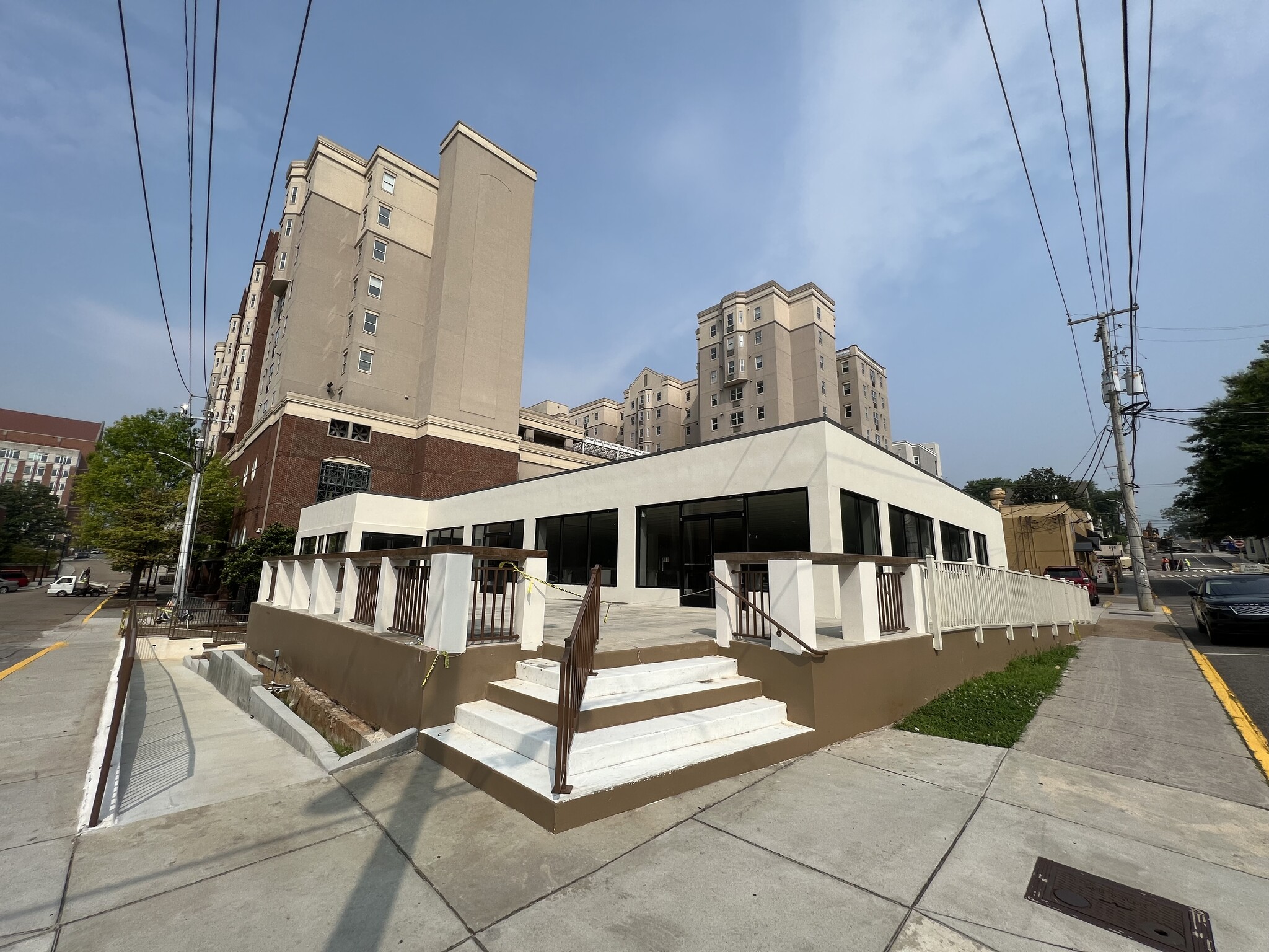 1501 White Ave, Knoxville, TN à vendre Photo du bâtiment- Image 1 de 11