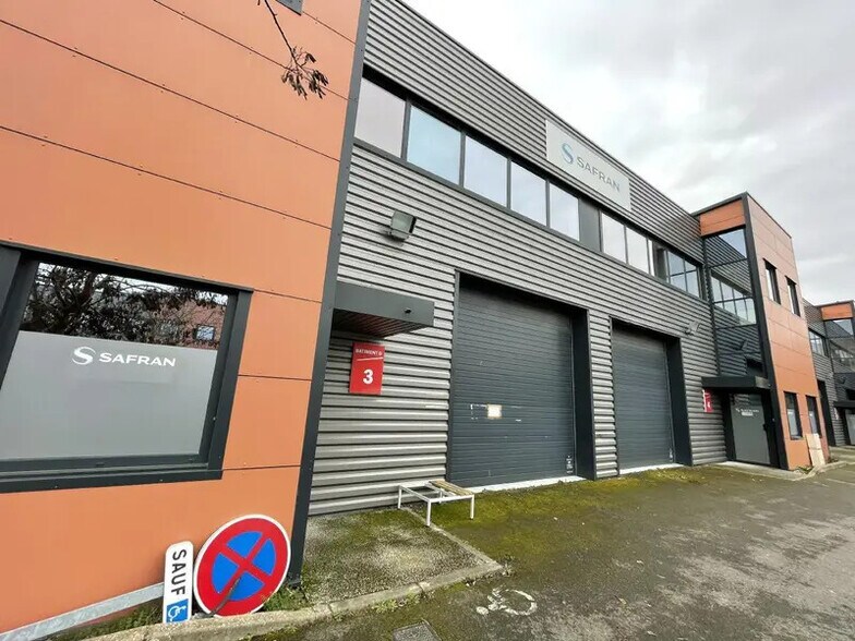 Flex dans Colomiers à louer - Photo du bâtiment - Image 3 de 41
