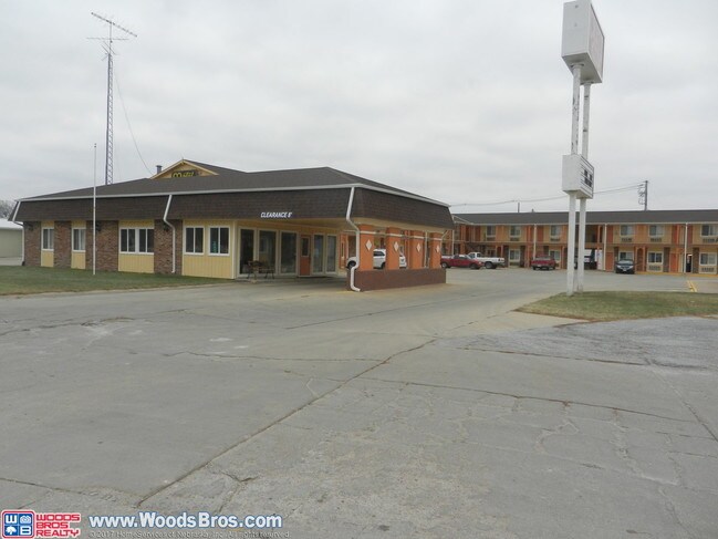 More details for 1515 Blue Acres St, Crete, NE - Hospitality for Sale