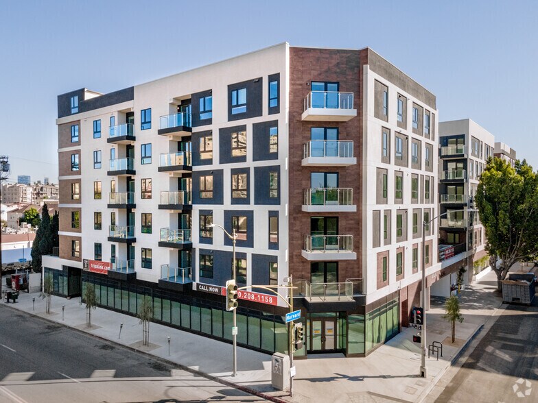 800 S Harvard Blvd, Los Angeles, CA à louer - Photo du bâtiment - Image 1 de 5