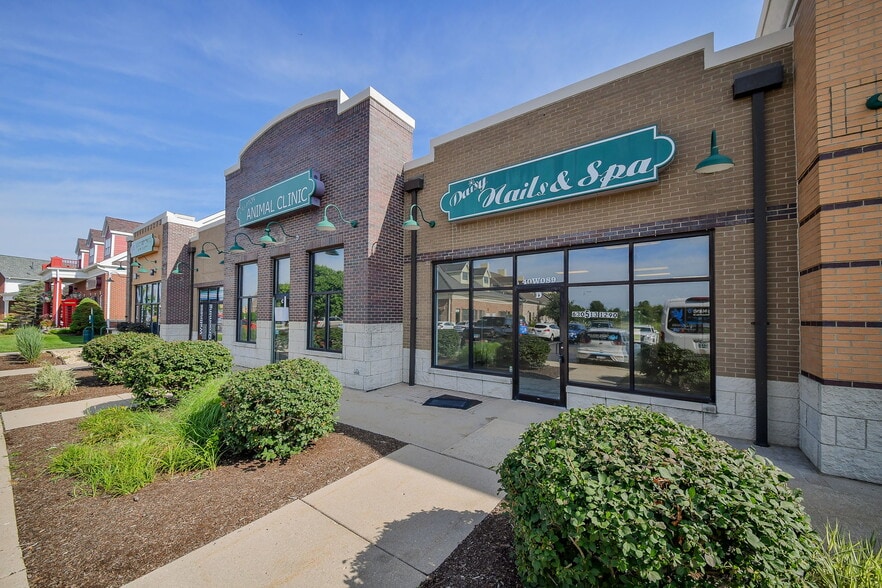 40W089 Il Route 64, St Charles, IL for lease - Building Photo - Image 2 of 10