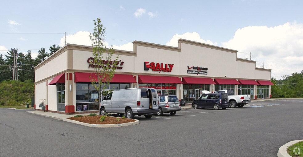 160-162 Washington St, Rochester, NH à louer - Photo principale - Image 3 de 6