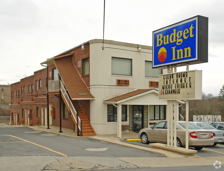 223 S Heber St, Beckley, WV for sale - Primary Photo - Image 1 of 1