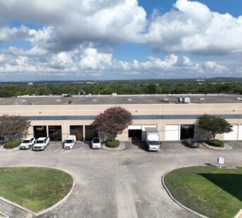 12000 Crownpoint Dr, San Antonio, TX à louer - Aérien - Image 3 de 8