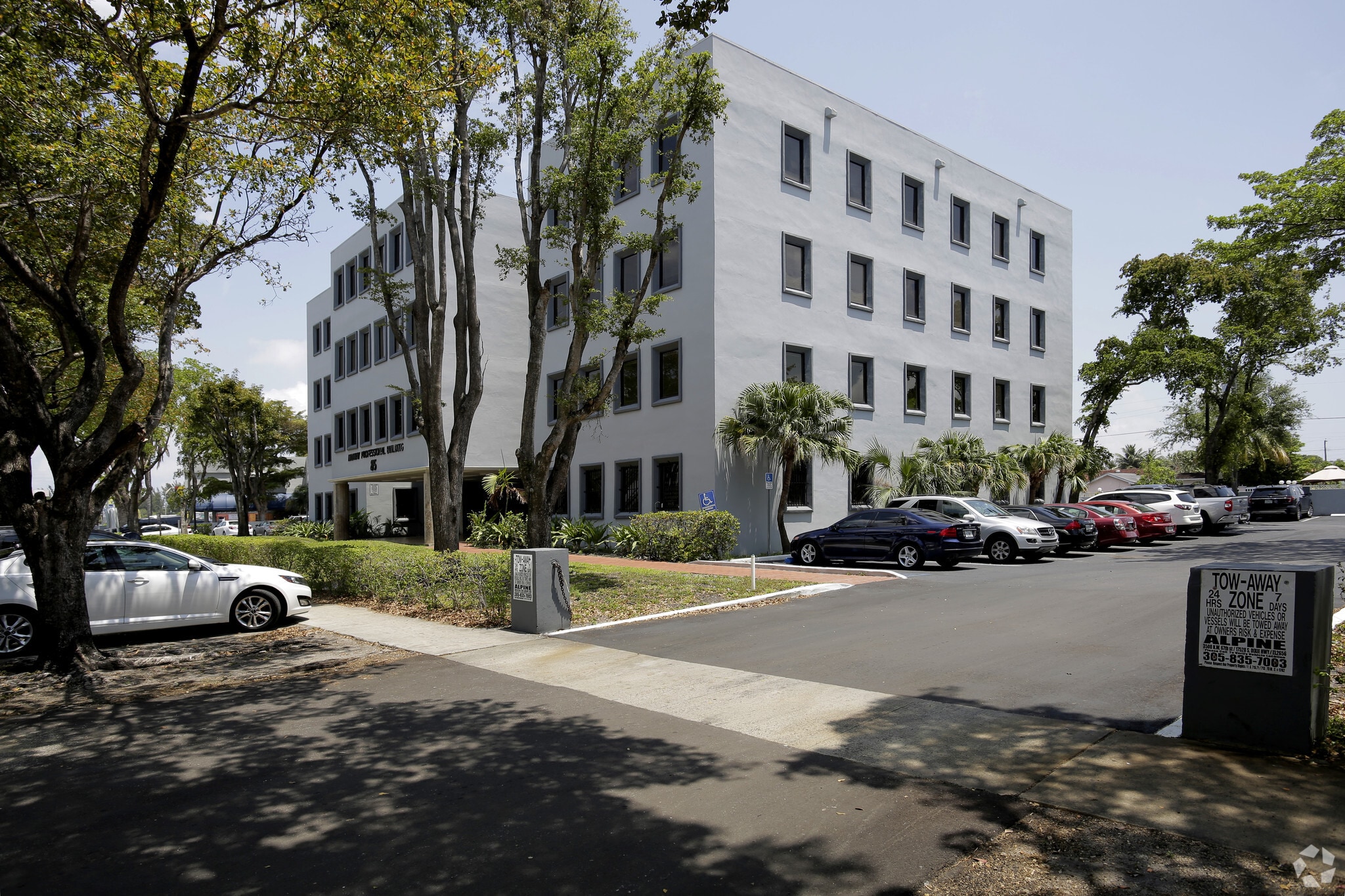 85 Grand Canal Dr, Miami, FL for lease Building Photo- Image 1 of 6