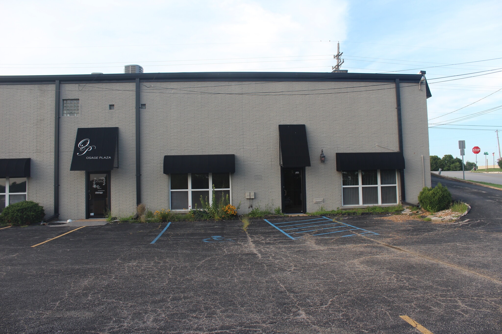 2300-2314 W Osage St, Pacific, MO for lease Interior Photo- Image 1 of 28