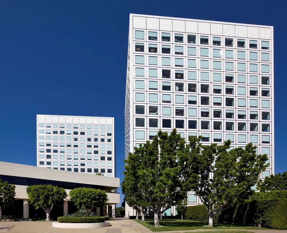 4695 MacArthur Ct, Newport Beach, CA à louer Photo du bâtiment- Image 1 de 13