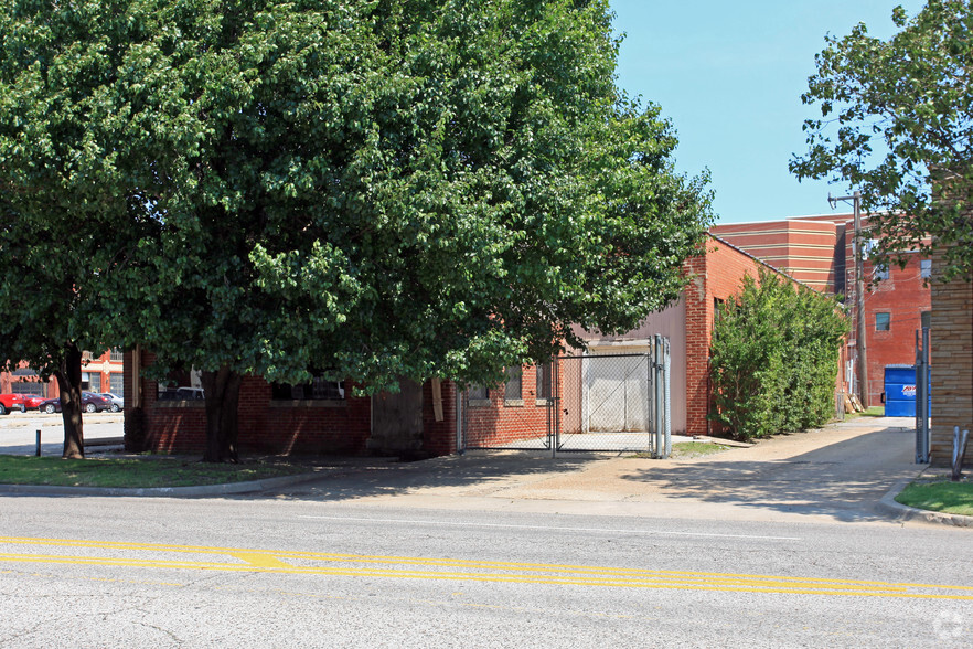 815 W Sheridan Ave, Oklahoma City, OK for sale - Primary Photo - Image 1 of 2