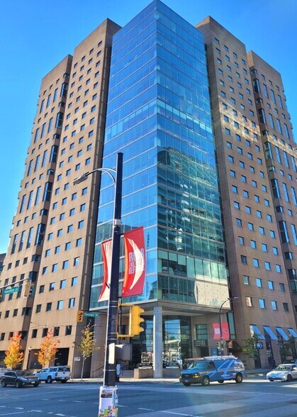 300 W Georgia St, Vancouver, BC à louer - Photo du bâtiment - Image 3 de 11